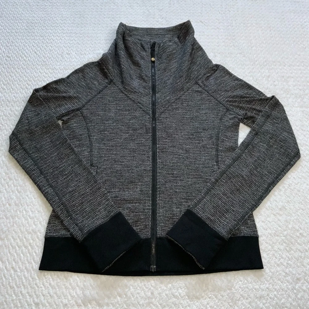 Lululemon Be Present Jacket Coco Pique Black Funnel Cowl Neck - Picture 3 of 9
